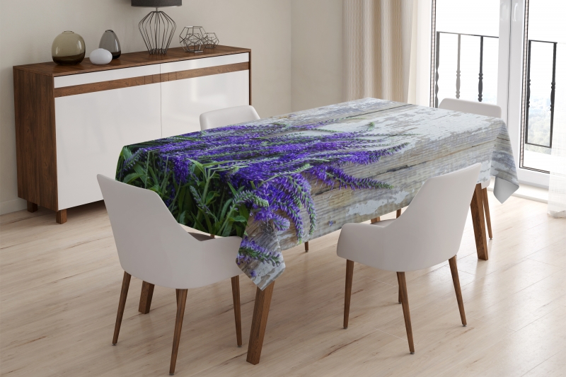 Tablecloth Lavender on the wood